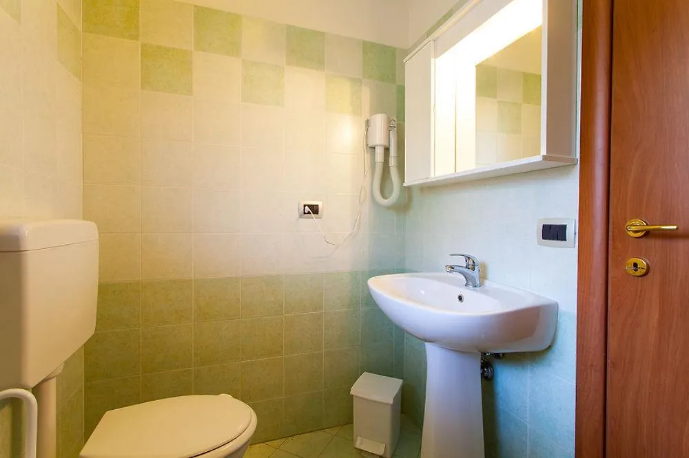 Residence Leonardo Lido di Spina Aparthotel