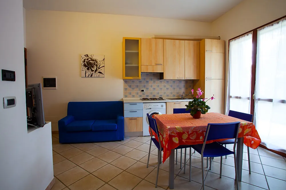 Residence Leonardo Lido di Spina 3*,  Italy